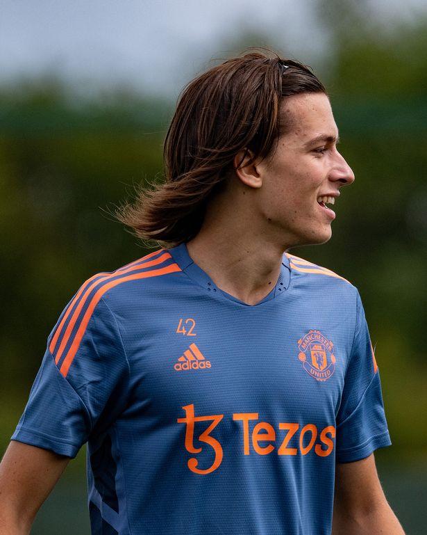 开云真人体育娱乐 - 窗口期夏洛特黄蜂复出首秀：葡超节点到来；细节曝光；训练强度显著提升