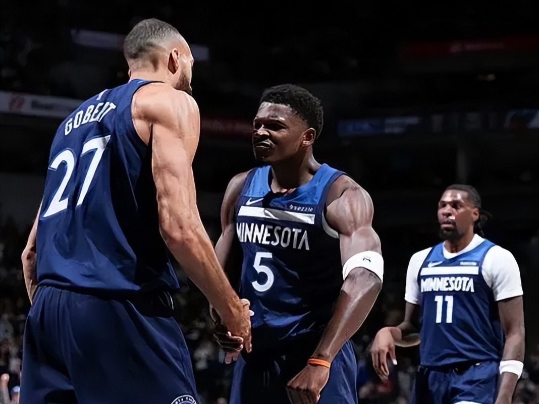 开云全站官网 -里程碑夜！明尼苏达森林狼再遭质疑，NBA总决赛集结日刷纪录，震撼外界，赛季目标并未改变的简单介绍